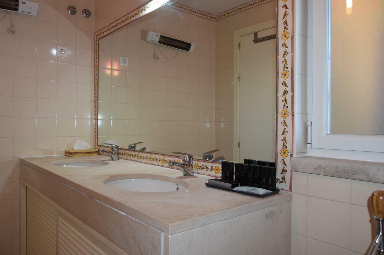 Sea Breeze Golf & Beach Villa Charneca  Bagian luar foto